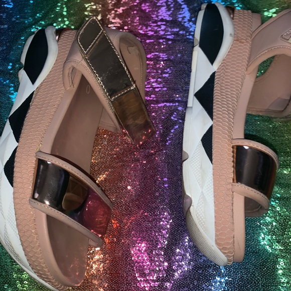 Aldo FlatForm Sandals - Picture 8 of 8